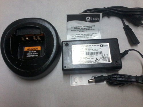 Chargeur Pour Radios Motorola GP1280, GP140, ATS2500, Etc. - Socle + Câble, Entrée 220-240V, Sortie 16V 0.9A